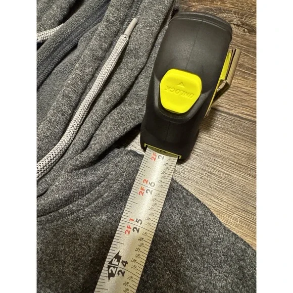 Men's Size Medium Adidas Los Angeles Lakers Pullover Sweatshirt Hoodie Gray Used - Picture 5 of 5